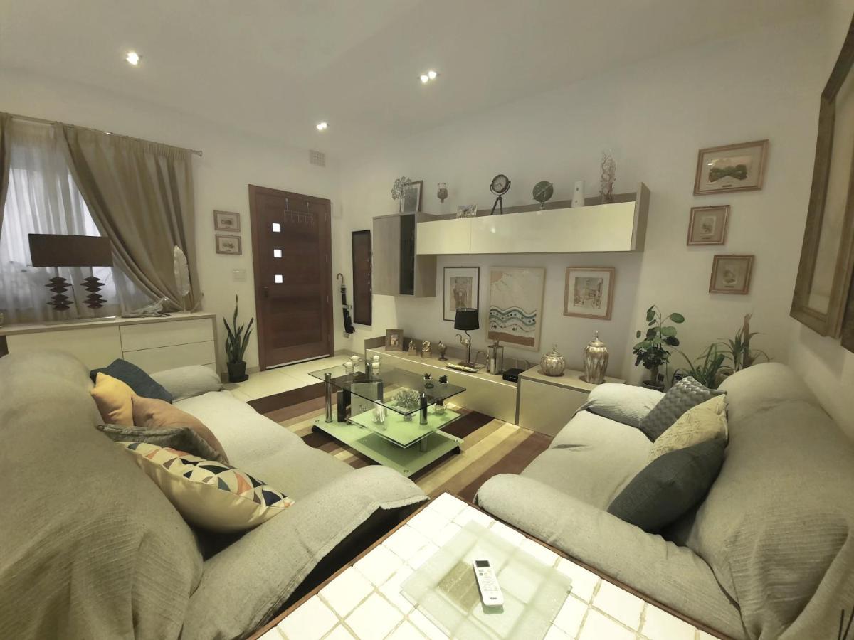 Cozy Rooms - Great Bus Connections - Free Parking Mosta Eksteriør billede